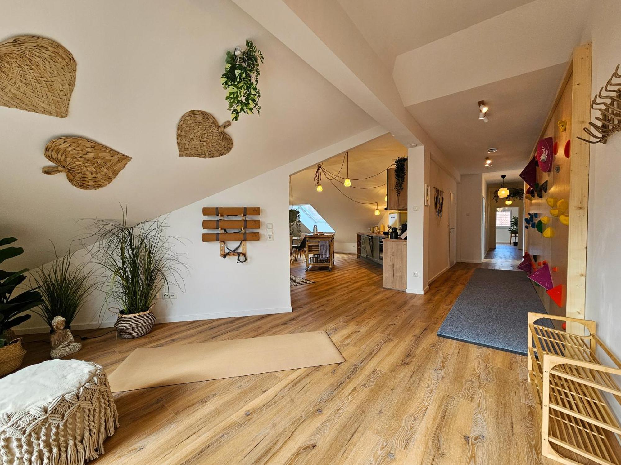 Apartment Better L Boho L Kletterwand